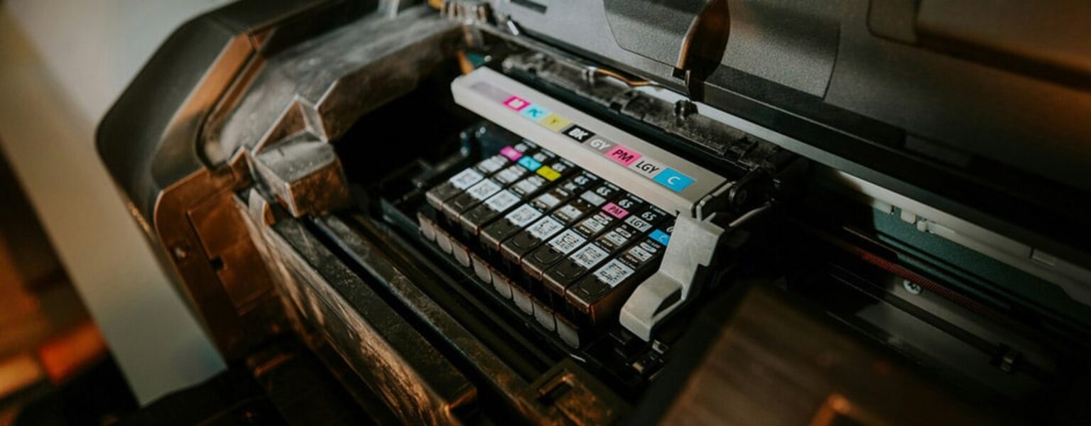 A printer getting the printheads replaced