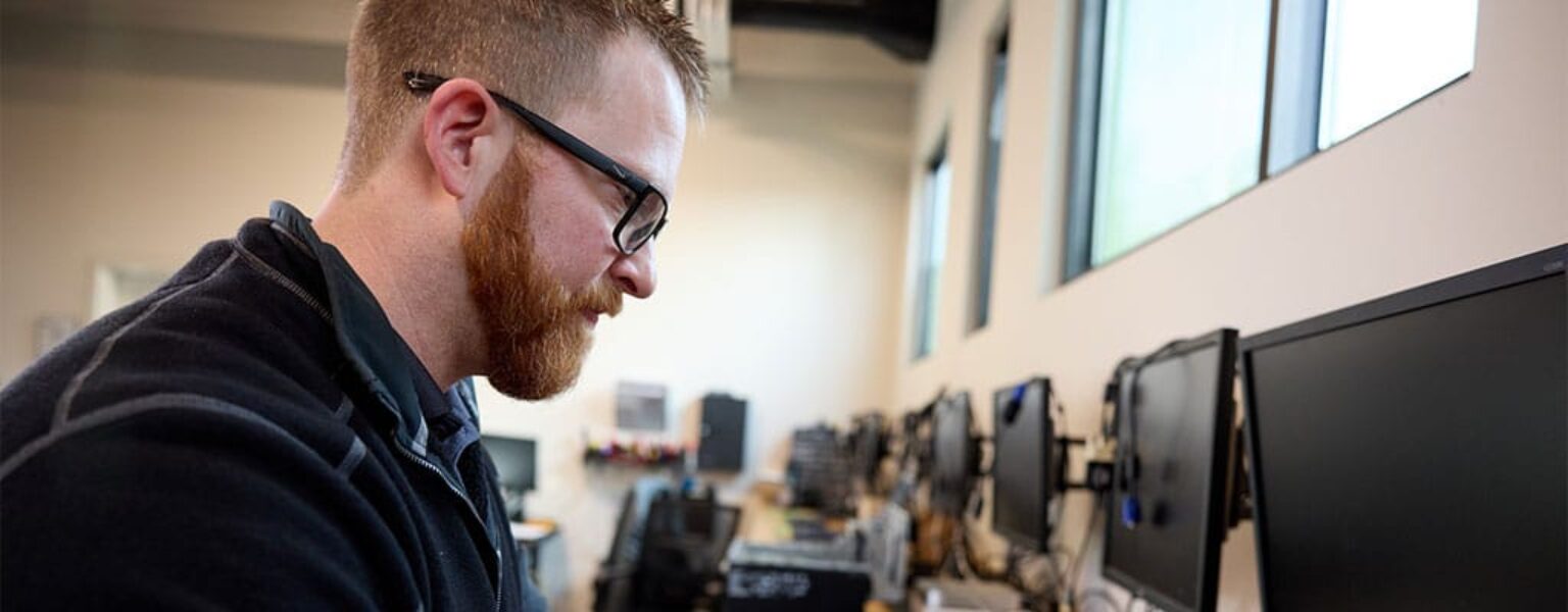 Unlock the Hidden Gems of Microsoft 365 Microsoft 365 professional worker