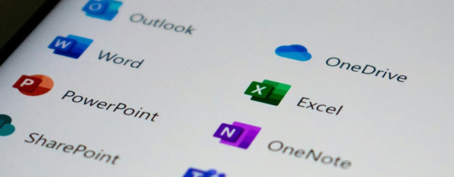 Is Microsoft 365 Good? Microsoft 365 Apps on a mobile phone